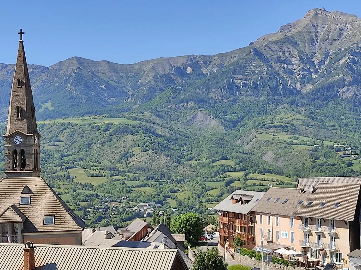 Les Fauvettes Hotel Saint-Leger-les-Melezes