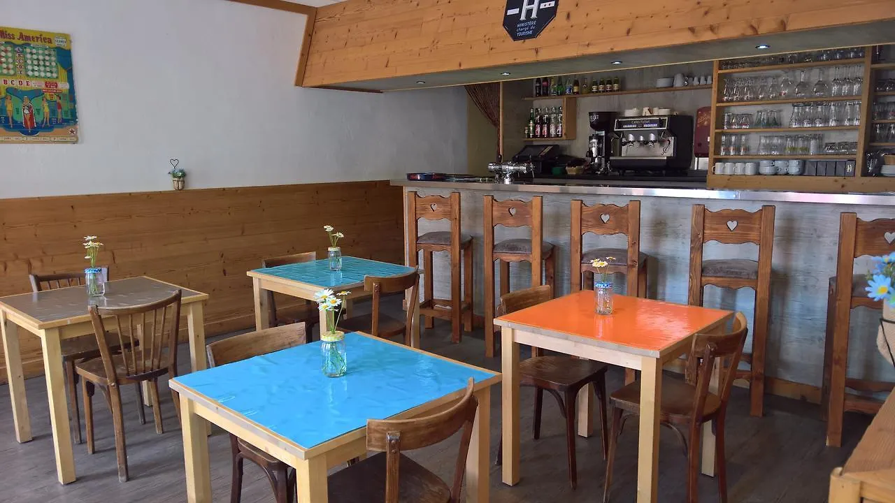 Les Fauvettes Hotel Saint-Leger-les-Melezes 2*,  France